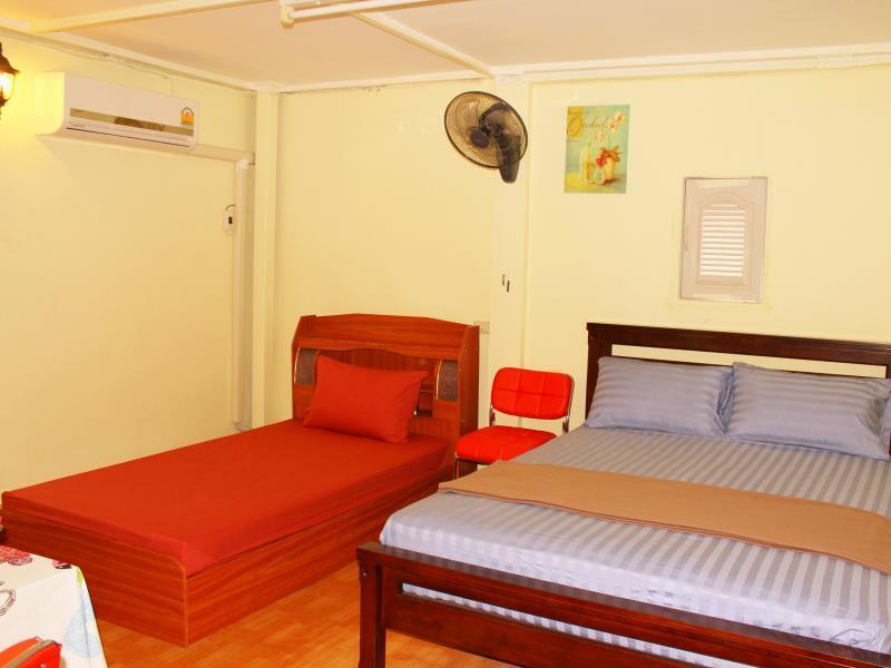Mint Hostel Банкок Екстериор снимка
