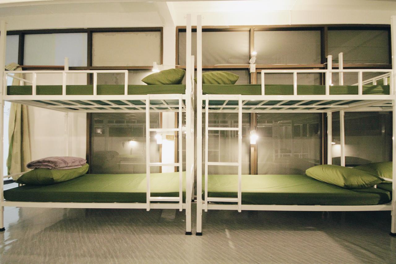 Mint Hostel Банкок Екстериор снимка