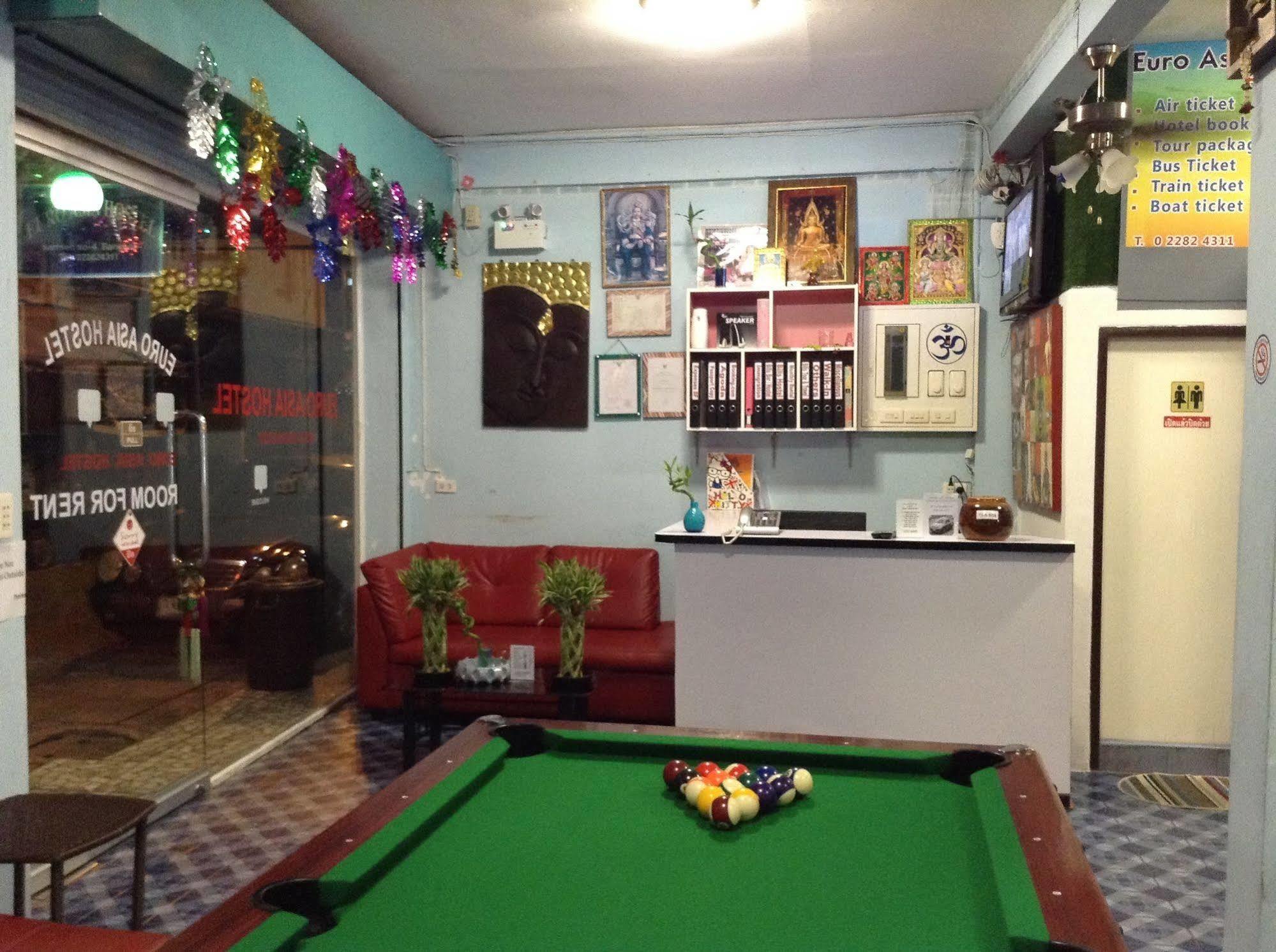 Mint Hostel Банкок Екстериор снимка